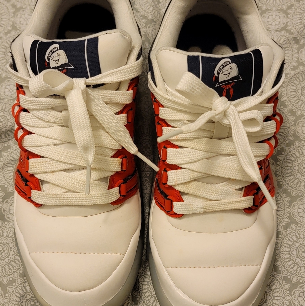 K•Swiss